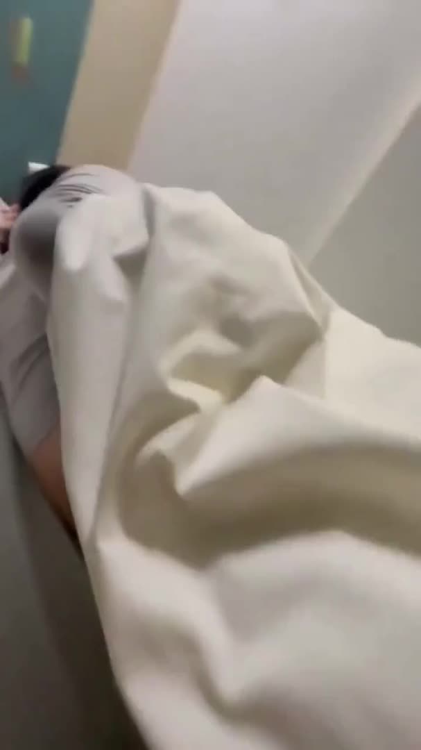 박히면서 질질싸는 비떱 귀요미 썸네일